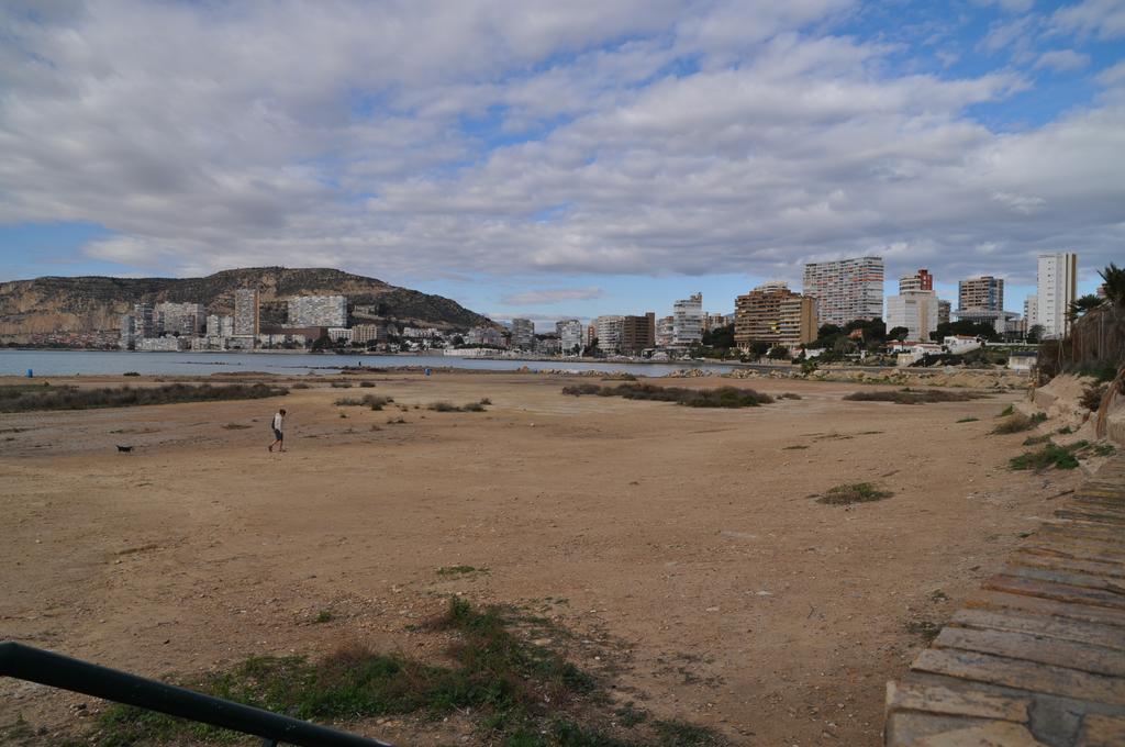 El Rinconcito De La Almadraba Apartment Alicante Luaran gambar